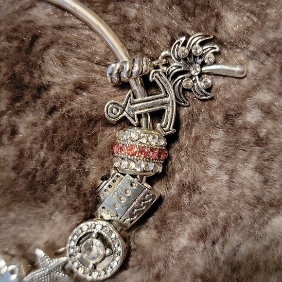 Cute Beach Bracelet - Picture 4 of 4